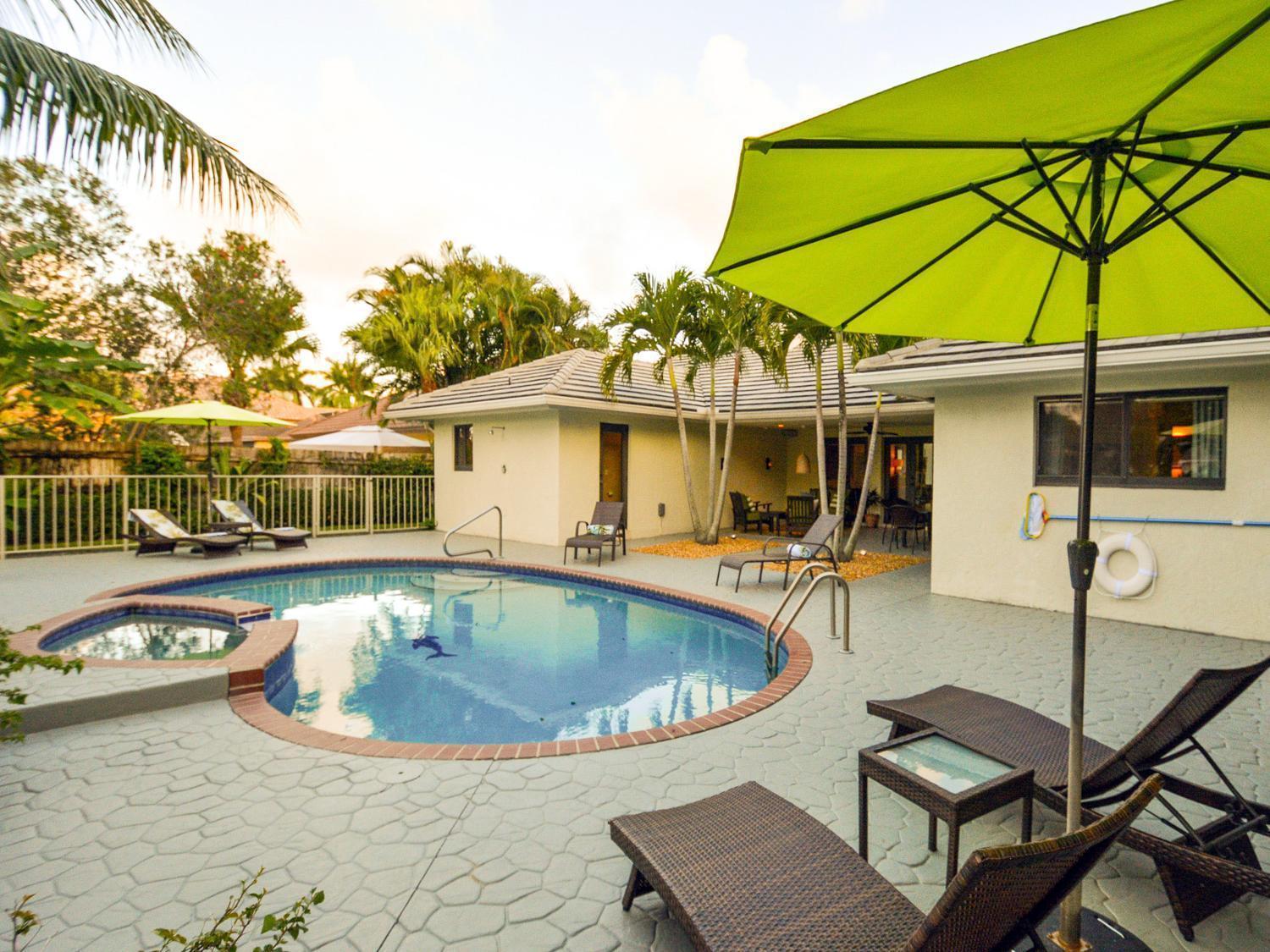Villa Dolphin Retreat - East Boca Ratón Exterior foto